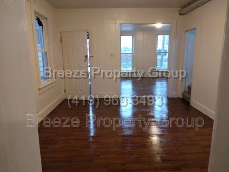 1434 N Ontario St - Photo 2 of 8