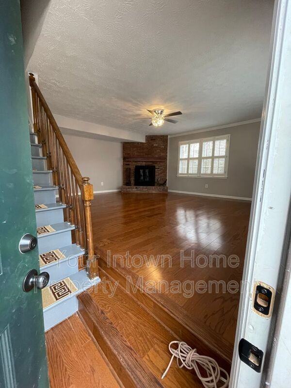 228 Fairview Ave #228 - Photo 2 of 26