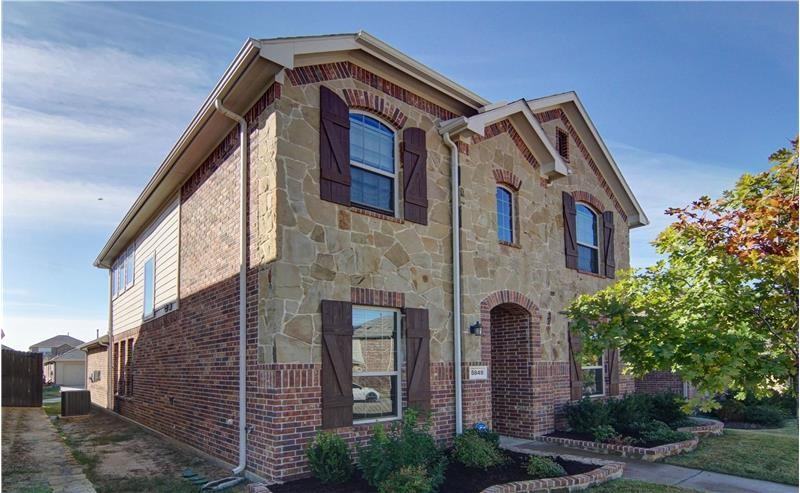 5849 Wake Robin Dr - Photo 2 of 19