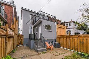 701 Dupont Street #01