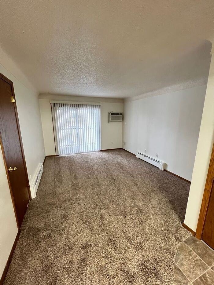 2008 4th Street S South St. Paul, MN 55075 - Photo 2 of 11