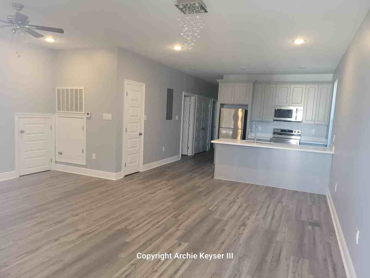 2516 Acacia St #A1 - Photo 2 of 12