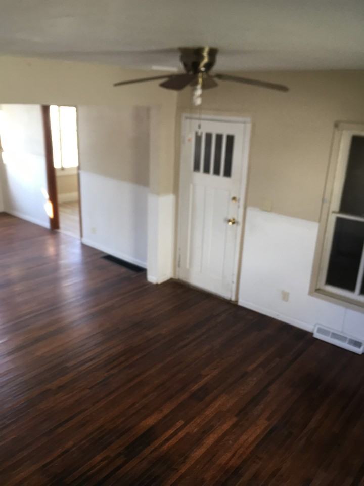 309 New York Ave #NA - Photo 3 of 6