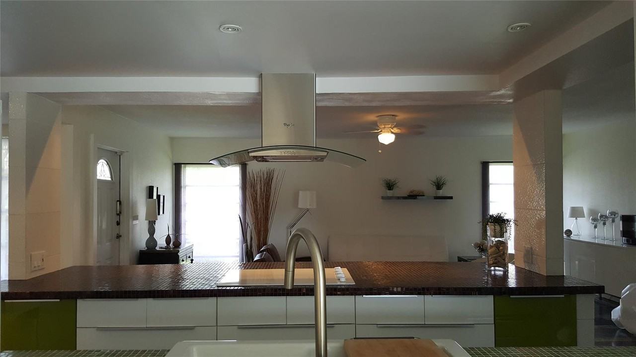 7108 Nw 66th St #NA - Photo 3 of 17