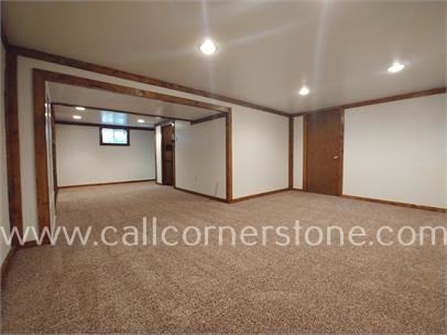 1246 Cree Dr #1 - Photo 6 of 23