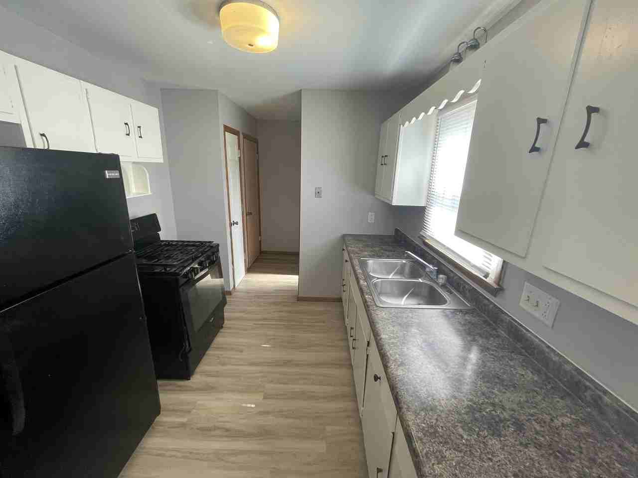 1876 Murphy Woods Rd #1 - Photo 2 of 9