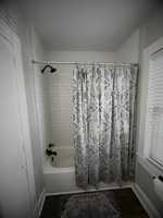 featured image of 317 De Soto St #2