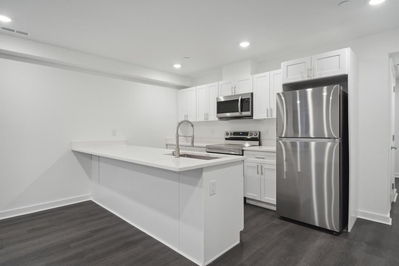 4021 Haverford AvenueUnit 6 #6 - Photo 2 of 10