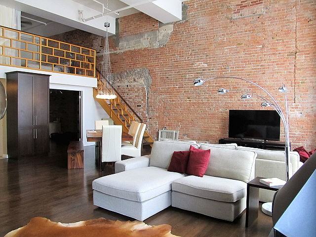 202 Rue du Parvis - Photo 2 of 5