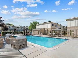 featured image of 950 Nutmeg Pl