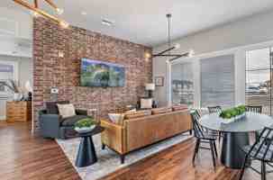 featured image of 1135 Latitude Cir