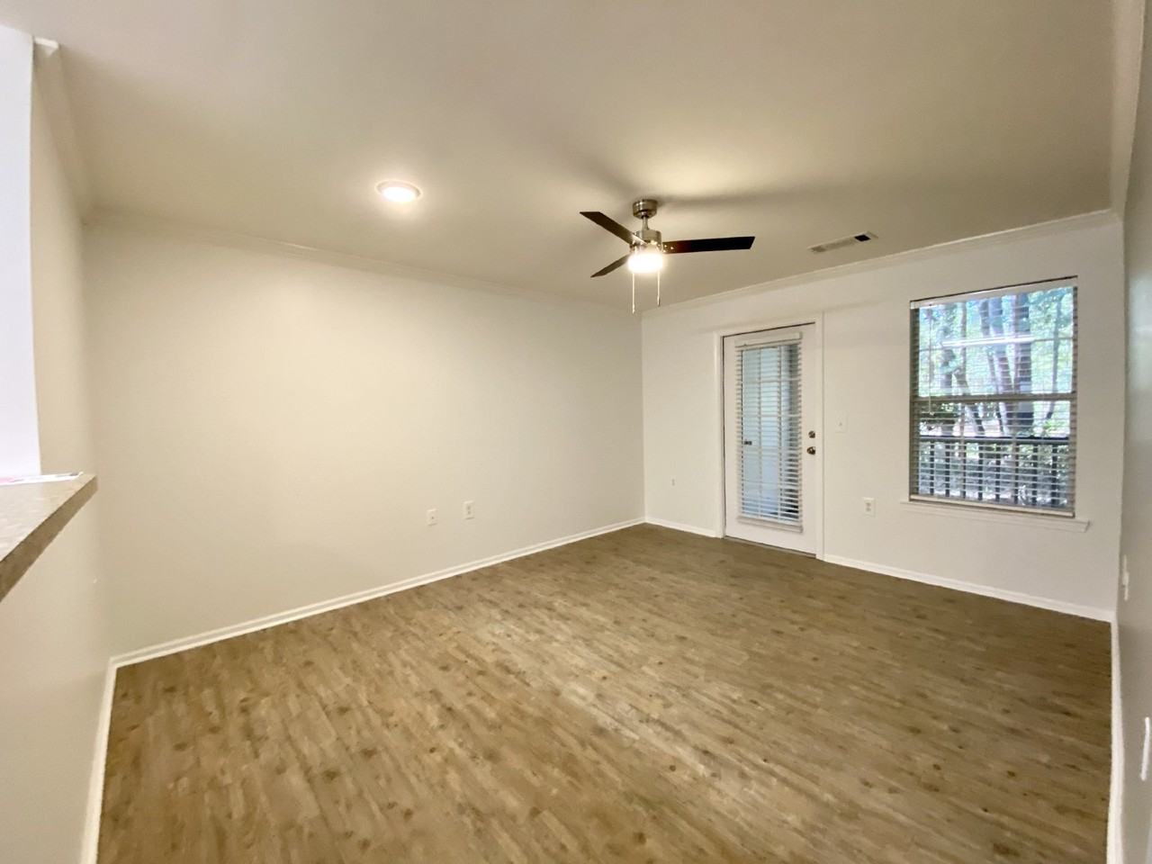 50 Pebble Beach Cv #D112 - Photo 6 of 11