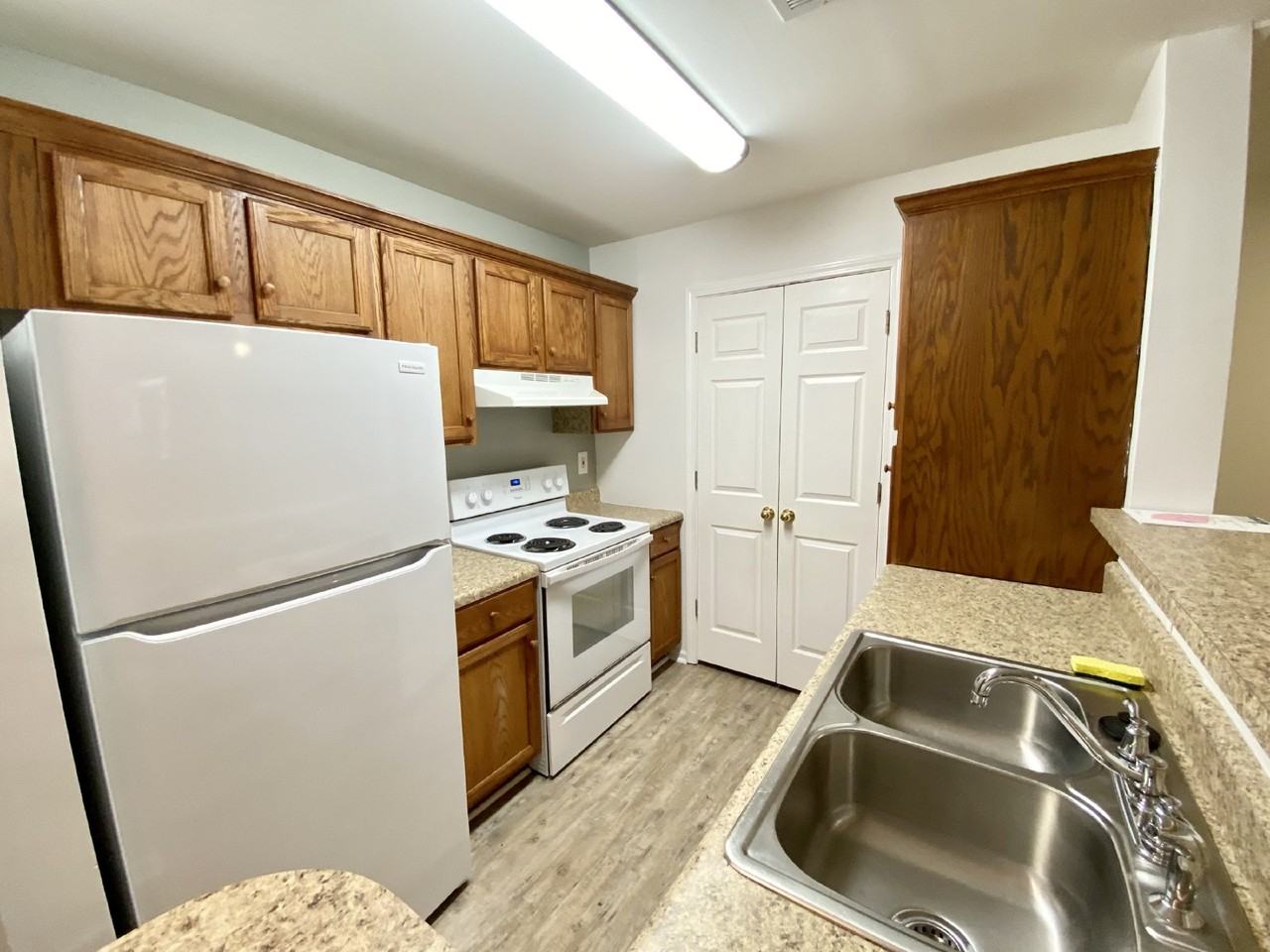 50 Pebble Beach Cv #D112 - Photo 3 of 11