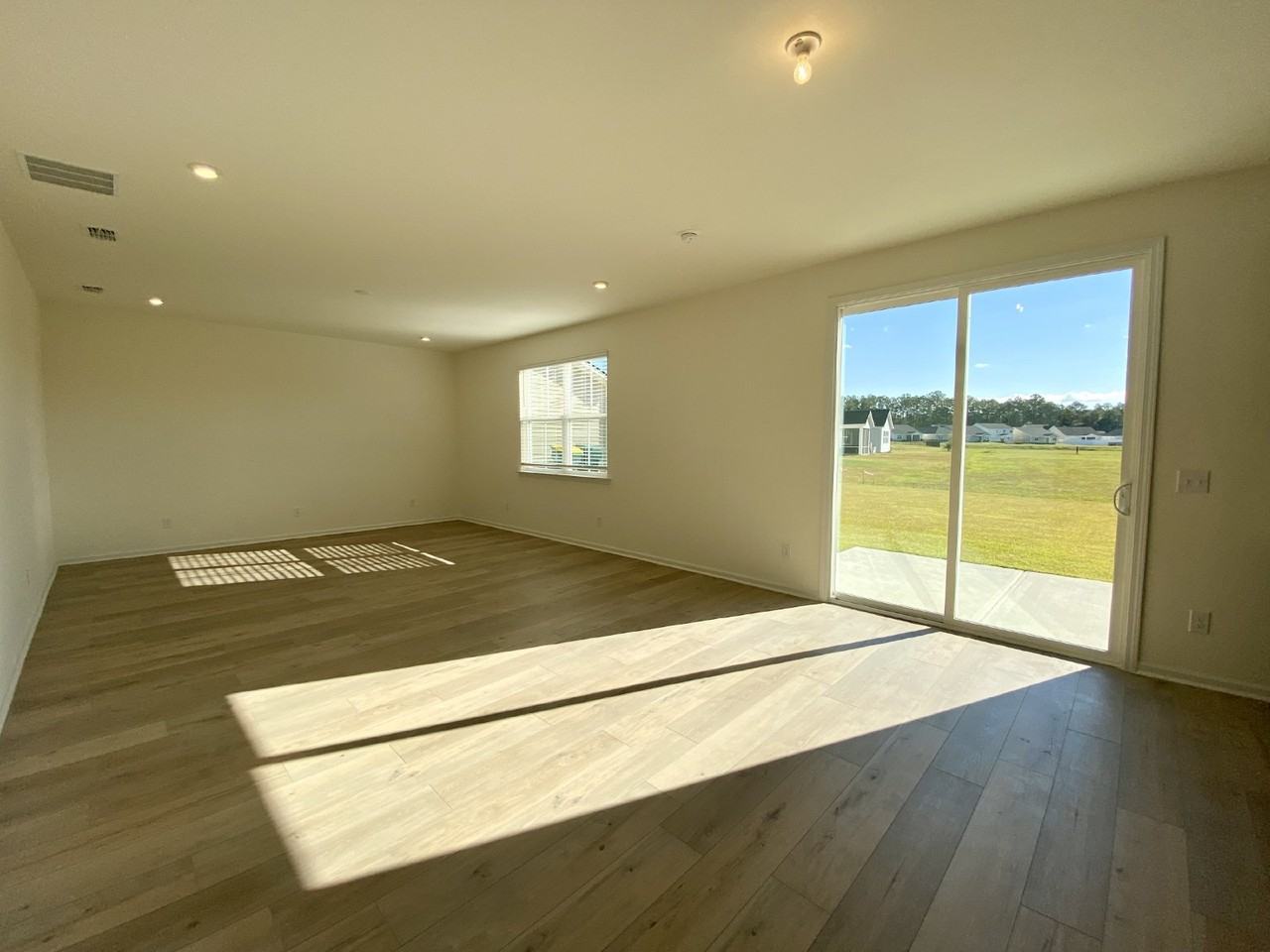 82 Mainland Lakes Dr - Photo 6 of 20