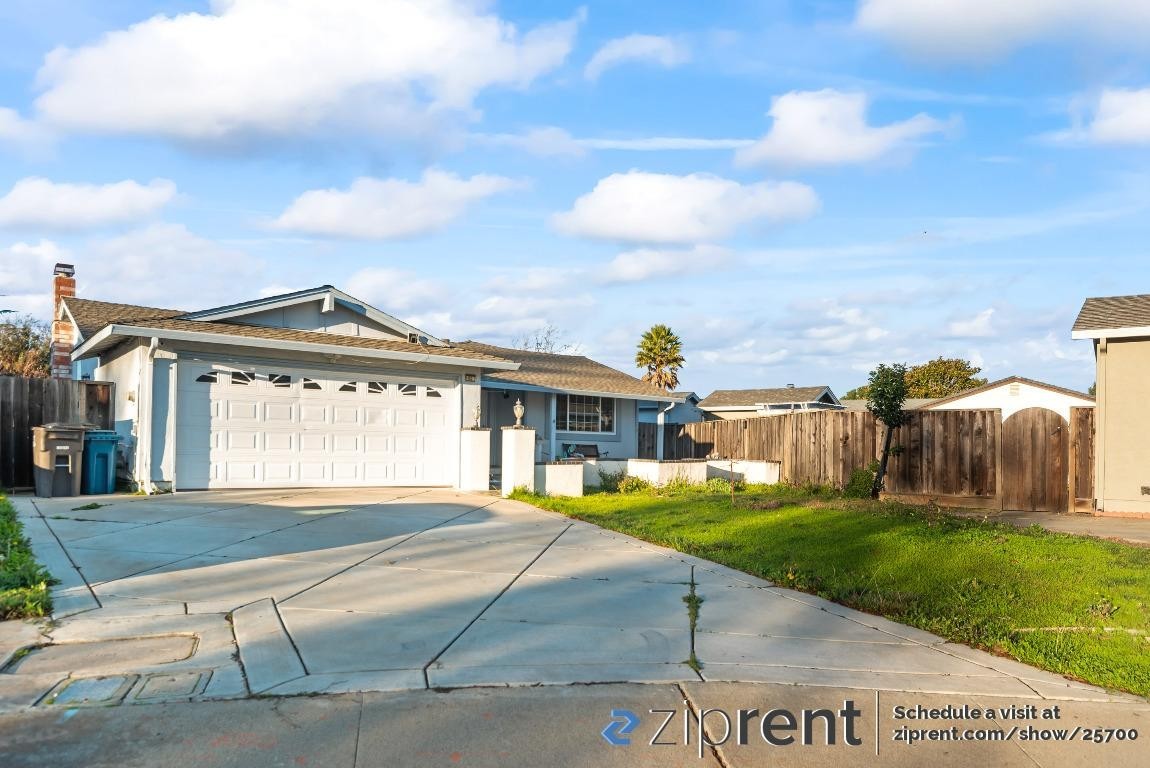 4513 Birchwood Ct - Photo 2 of 28