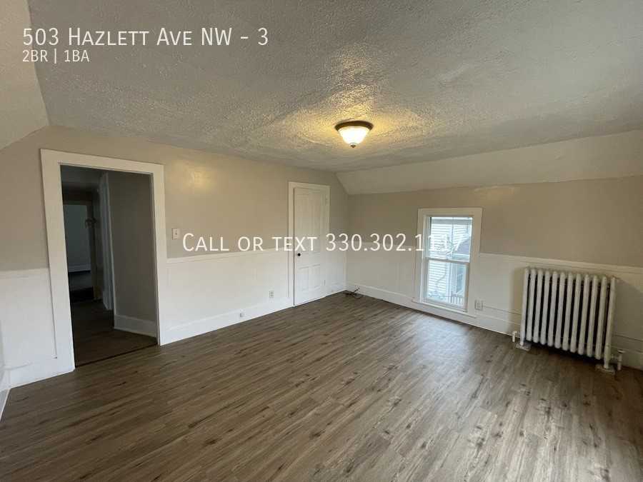 503 Hazlett Ave Nw #3 - Photo 3 of 13