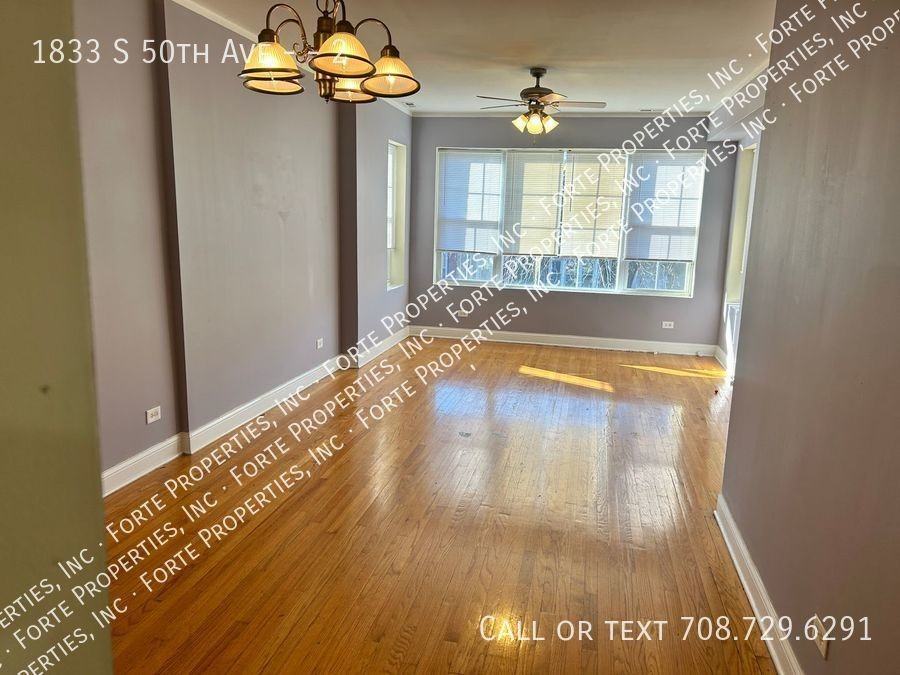 1833 S 50th Ave #2 - Photo 2 of 11