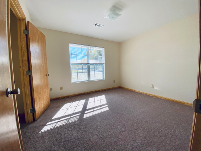 1123 Hills Chapel Rd - Photo 5 of 11