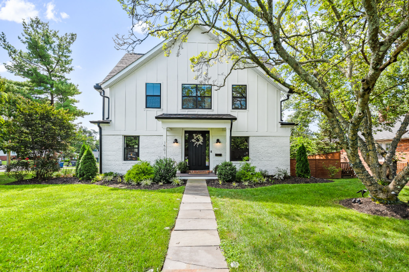 1501 Shenandoah Rd - Photo 3 of 50