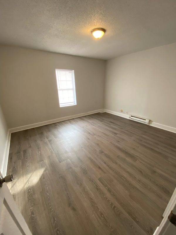 2822 N Park Ave - Photo 6 of 11