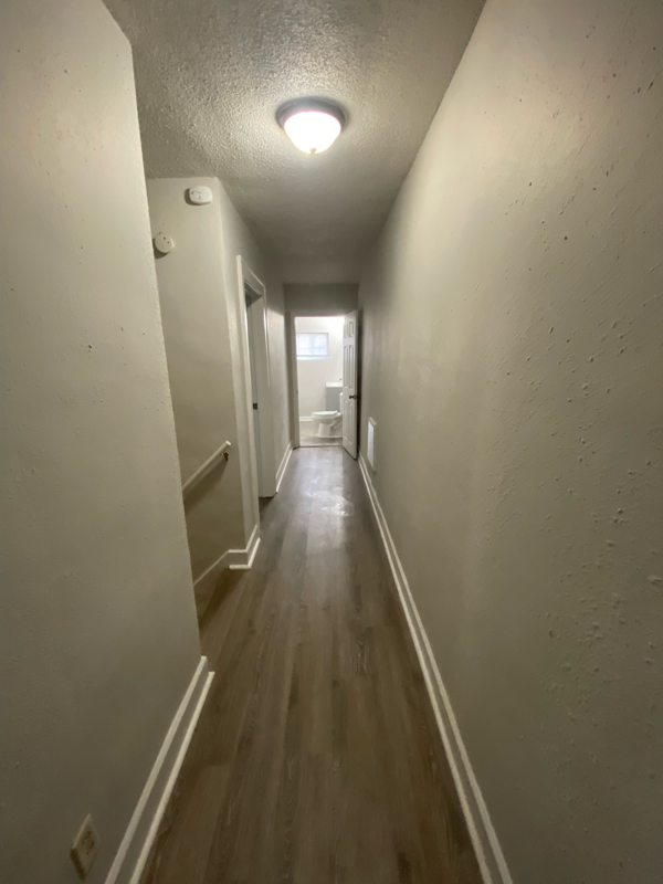 2822 N Park Ave - Photo 7 of 11