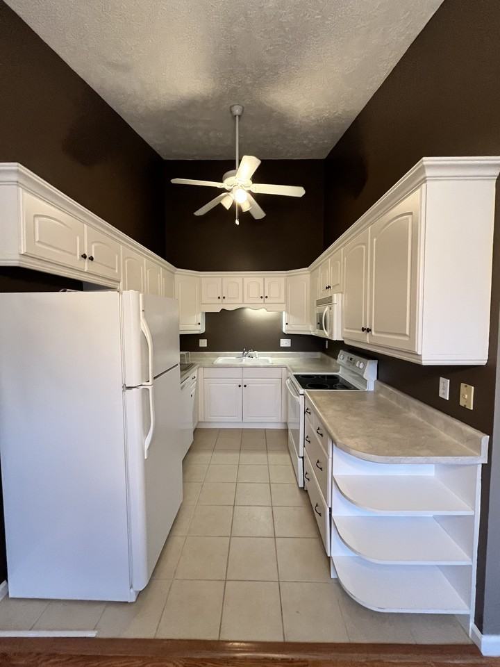 27 1st North St #NA - Photo 2 of 10