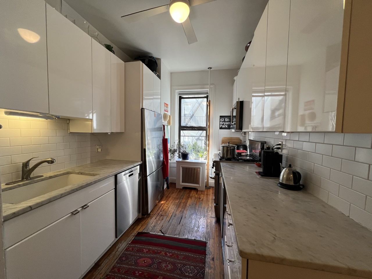 454 15th St #3R - Photo 3 of 11