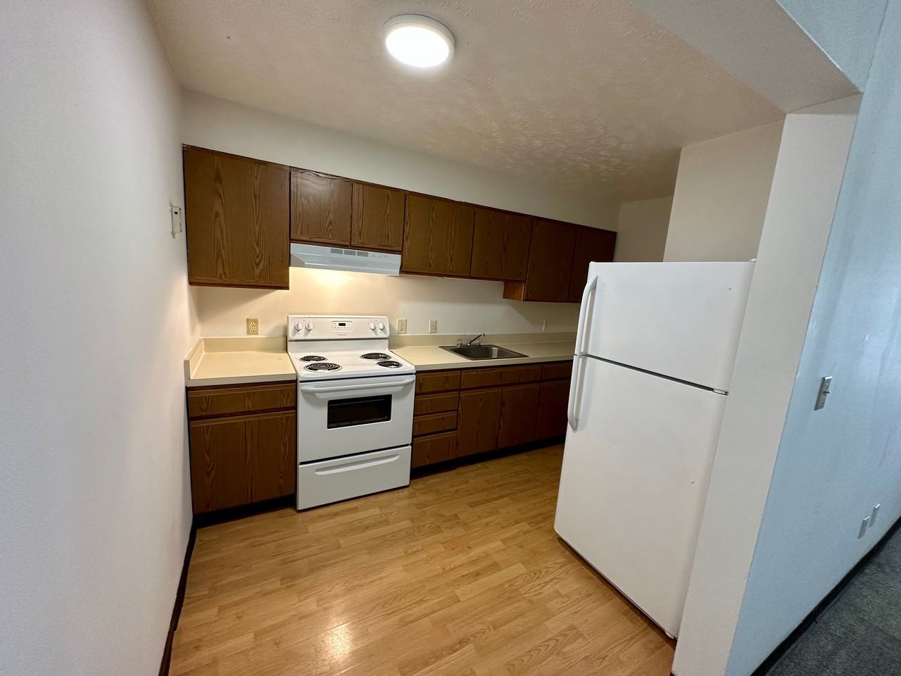 52 N Williams St #52-3 - Photo 6 of 12