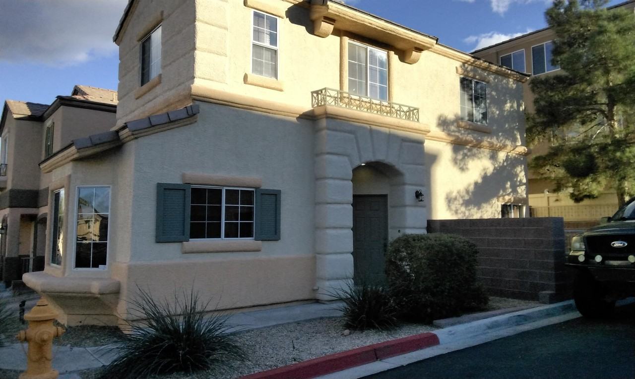 10613 Golden Aspen Ct #1 - Photo 2 of 12