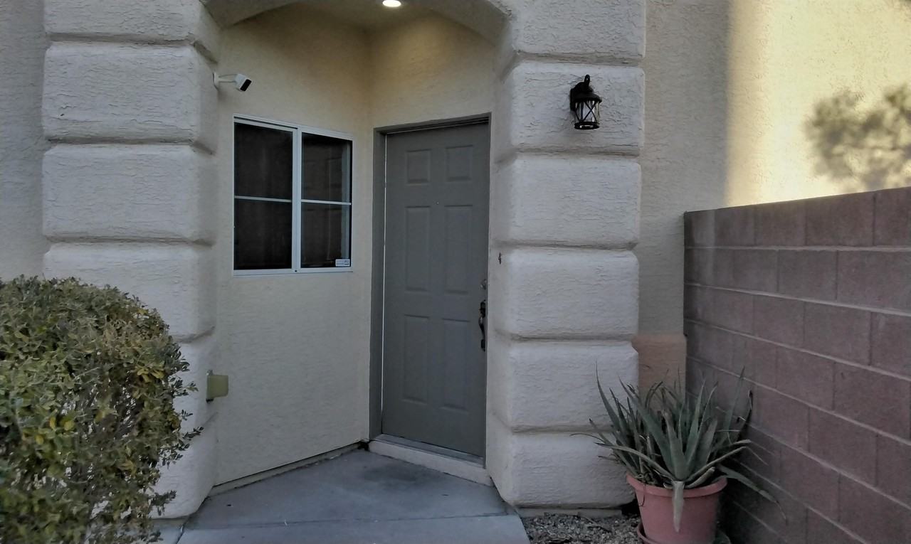 10613 Golden Aspen Ct #1 - Photo 3 of 12