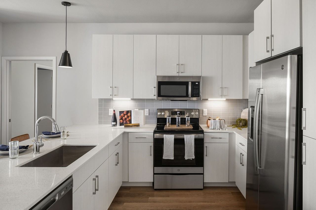 AZORA AT CYPRESS RANCH - Photo 5 of 45