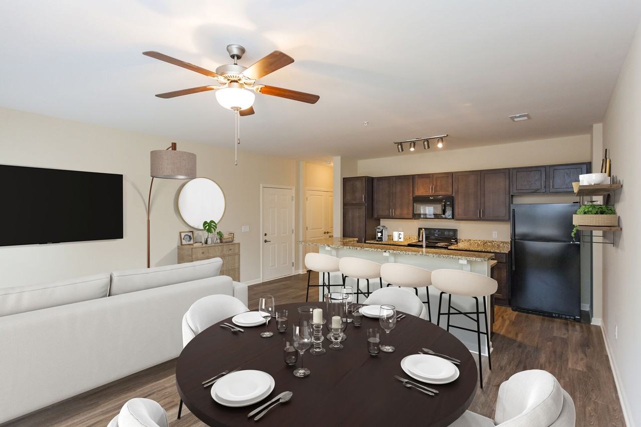 Madison Crest - Photo 5 of 21