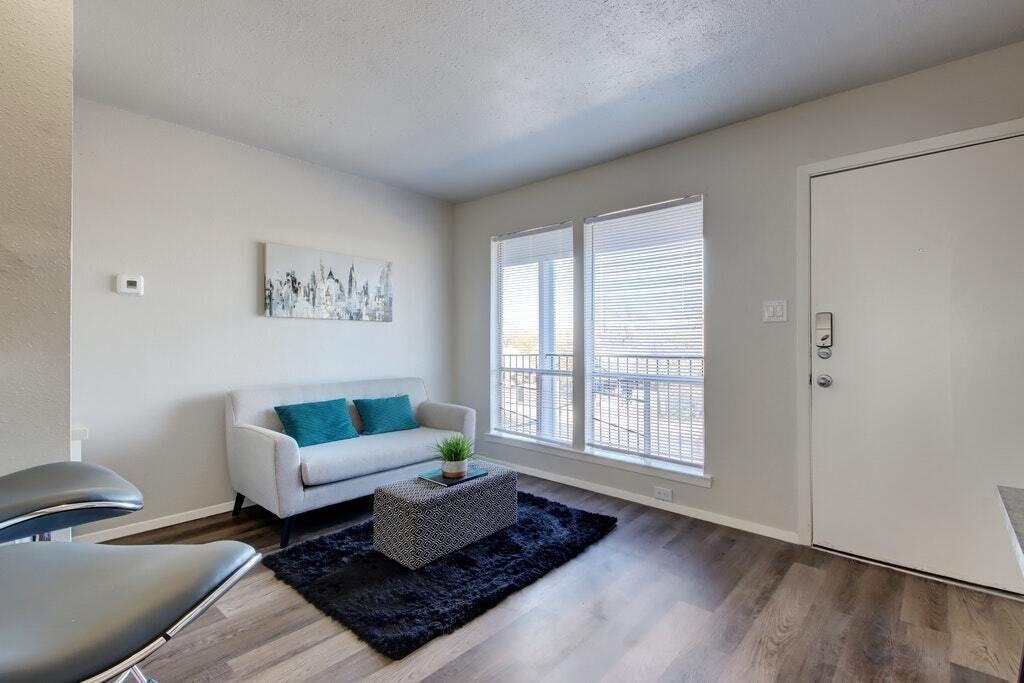 The Kingston - Photo 3 of 50