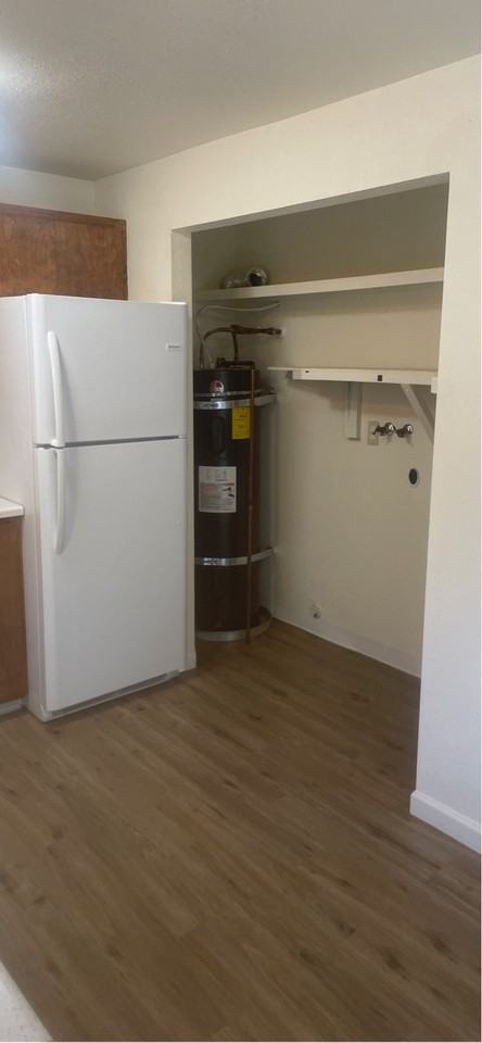 845 Southeast East Slope Road - Photo 3 of 11