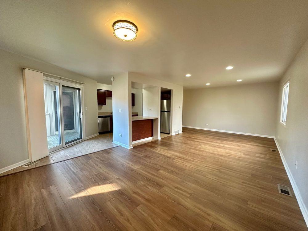 1860 W Highland Ave - Photo 2 of 7