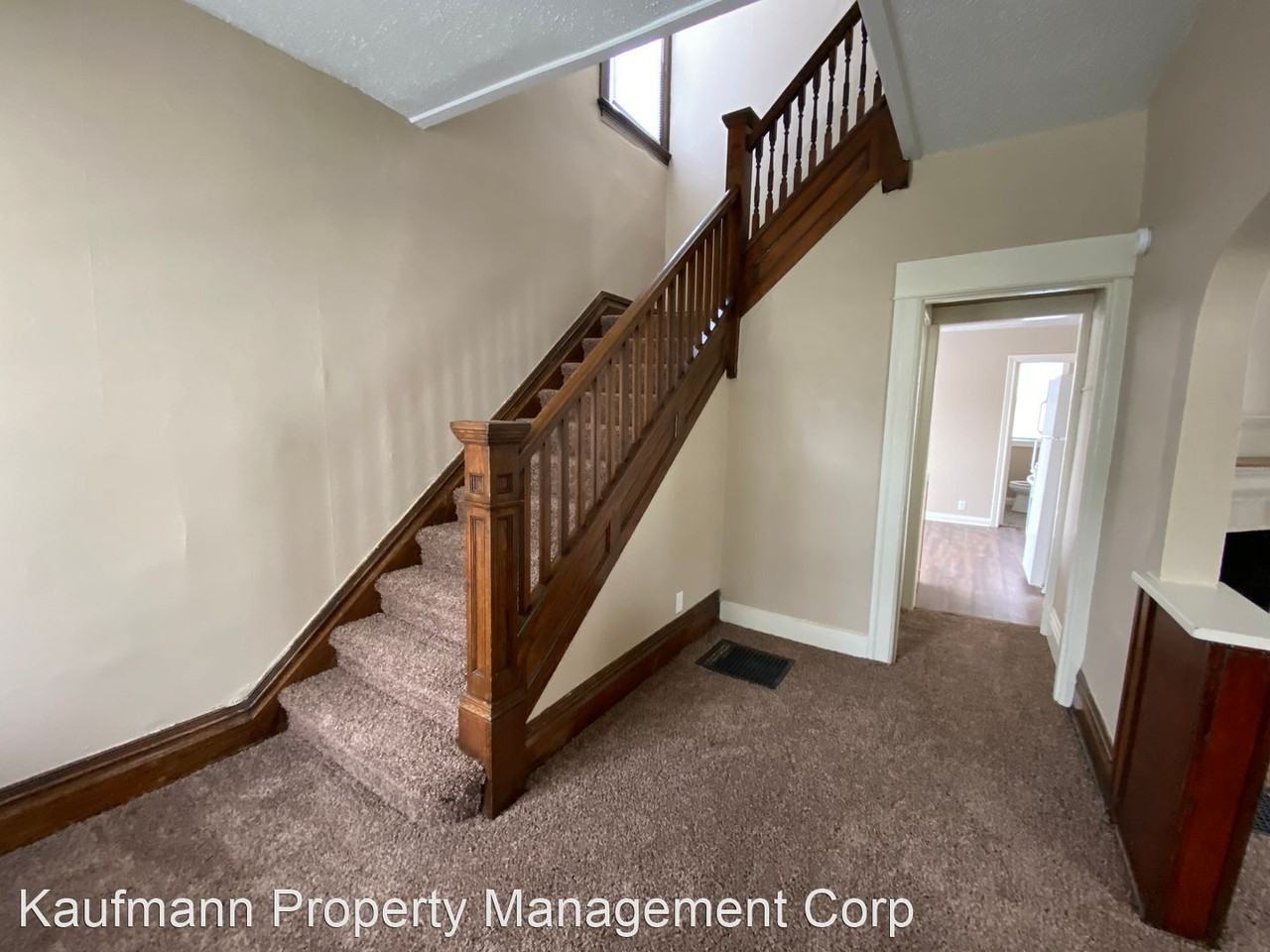 214 W Leith St - Photo 2 of 24