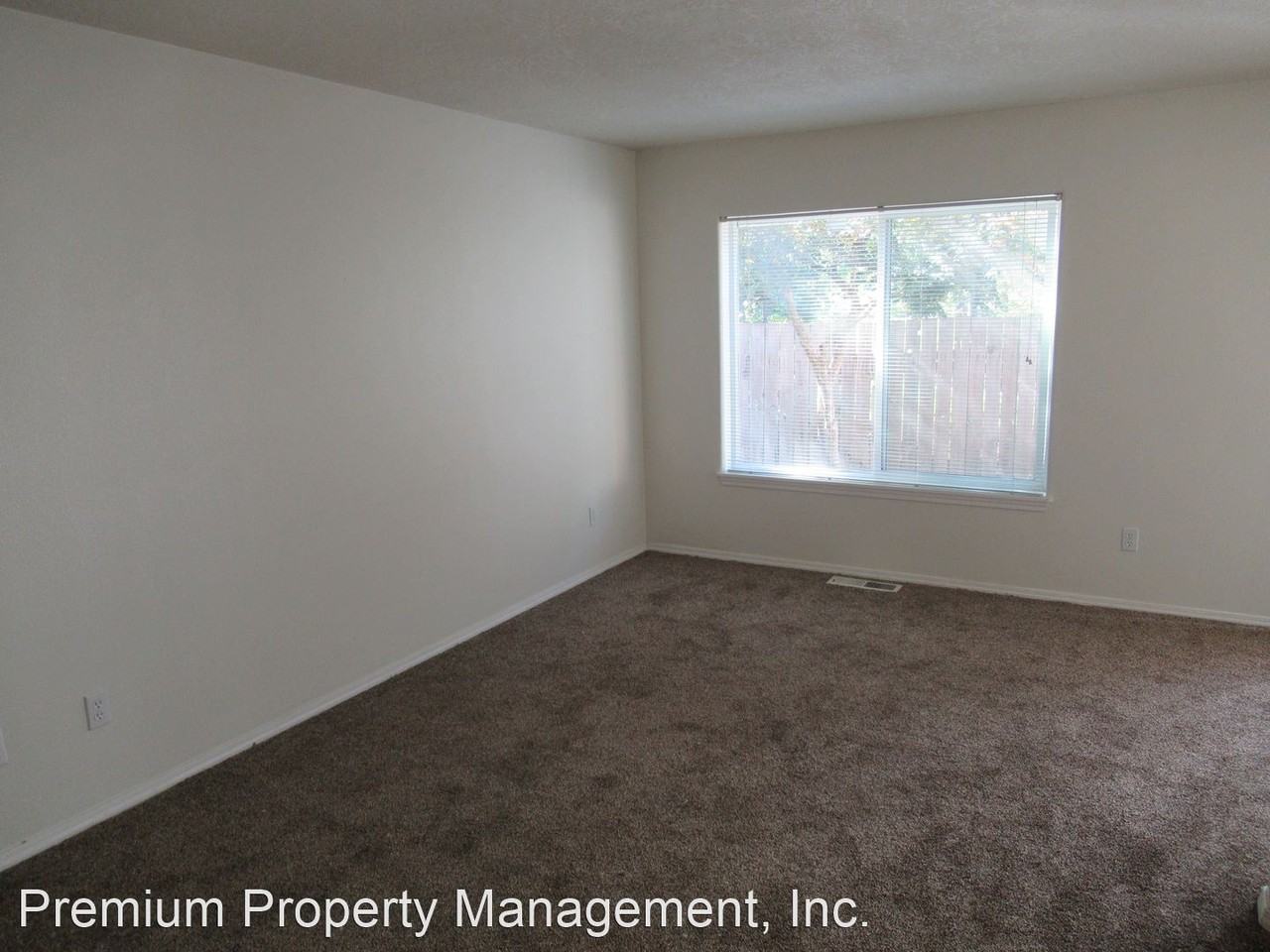 1242 - 1248 Country Glen Ave NE - Photo 2 of 16