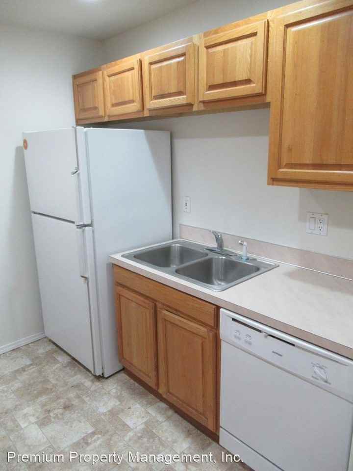 1242 - 1248 Country Glen Ave NE - Photo 3 of 16