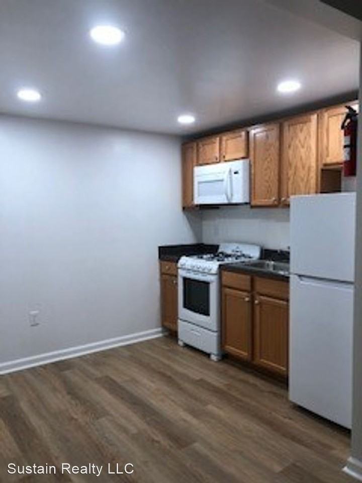 06 Riverside Drive - Photo 3 of 23