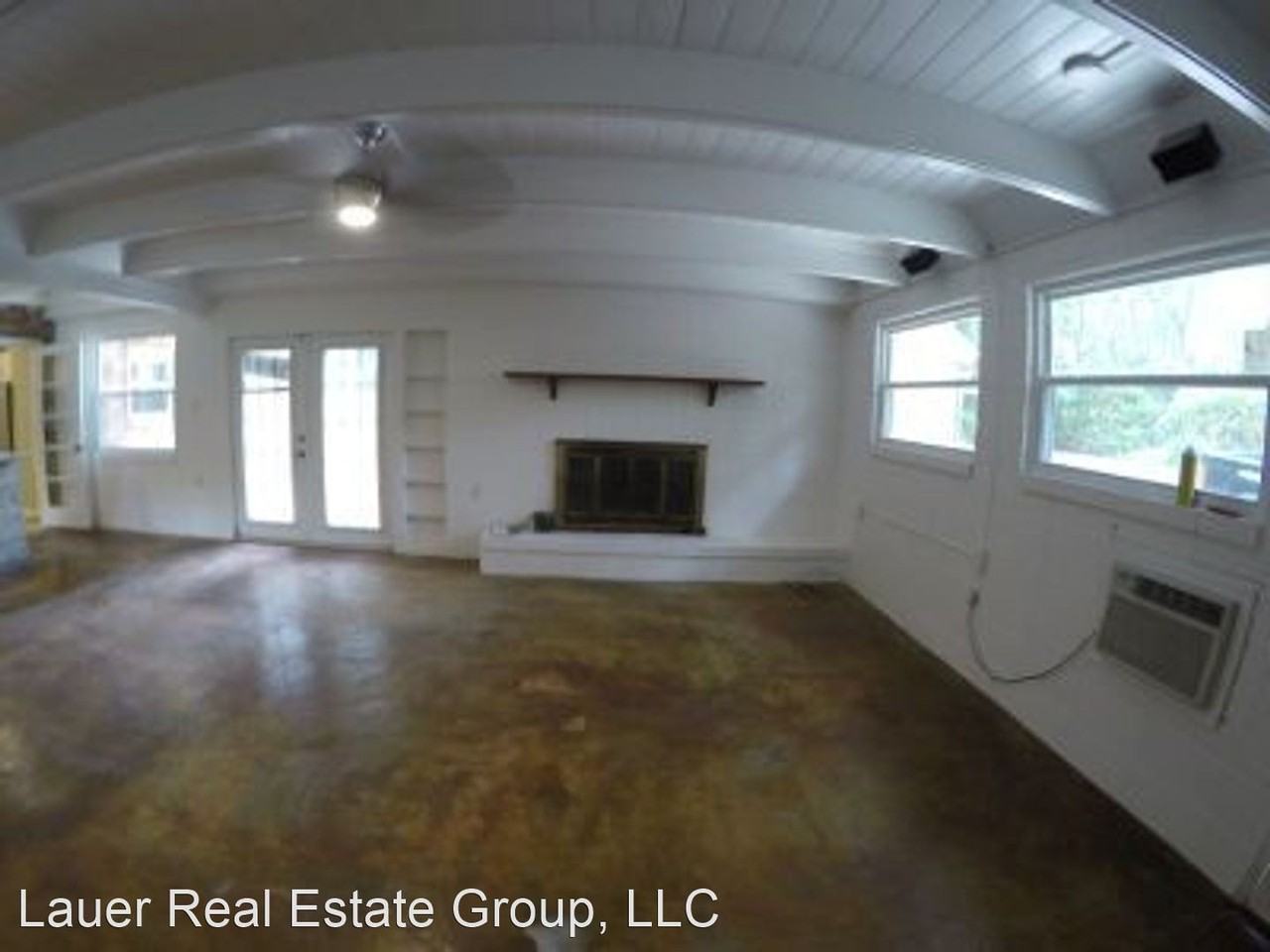 1734 Sunset Drive - Photo 3 of 10