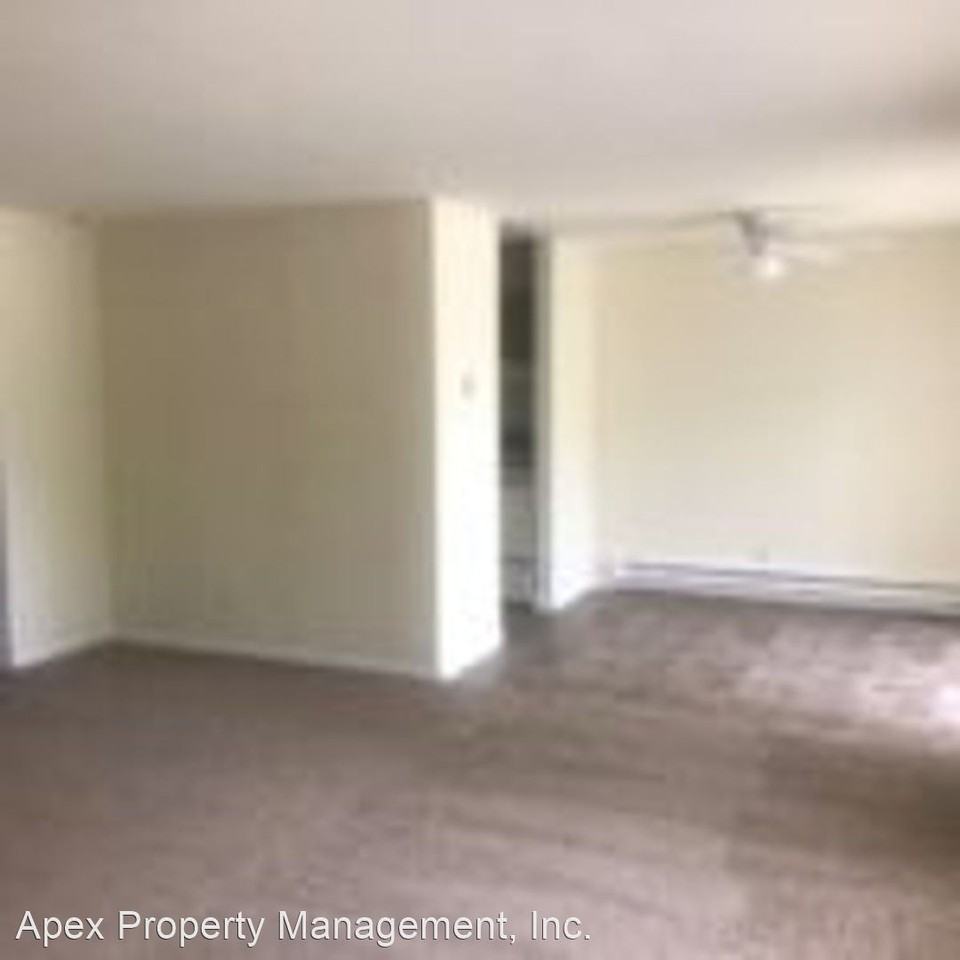 Stone Ridge Apartments - Photo 3 of 16