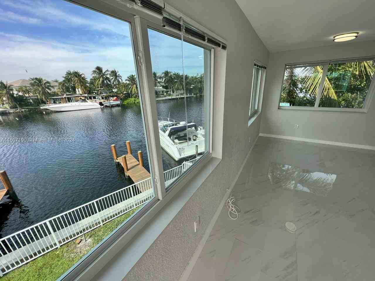 1821 Middle River Dr #18 - Photo 3 of 8