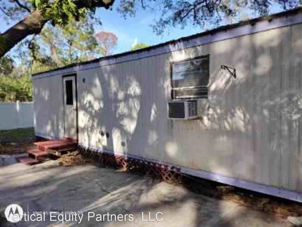 1045 Hickory Lane - Photo 3 of 11