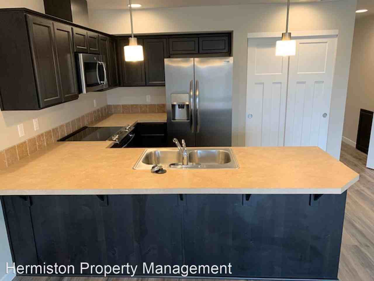 Montana & 8th St Apartments in Hermiston, OR 97838 Zumper