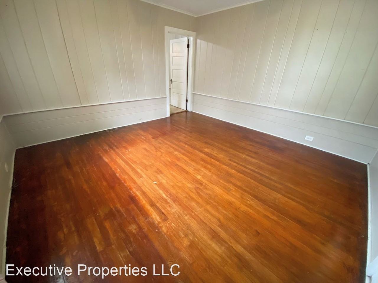 A-B 709 Pryce Street - Photo 3 of 10