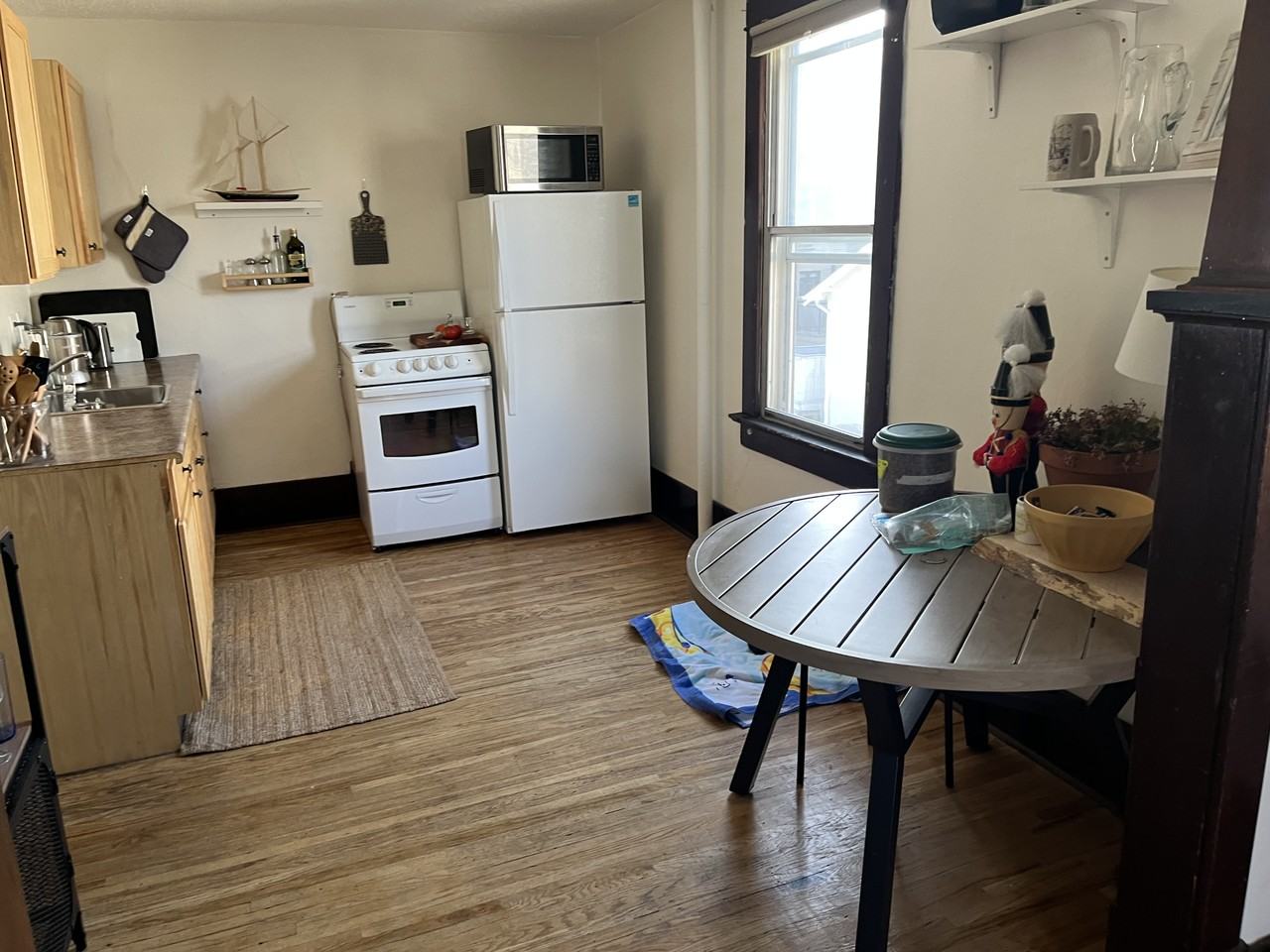 Davis Block Apartments 535 20 Ave Sw, Calgary, AB T2S 0E7 Zumper