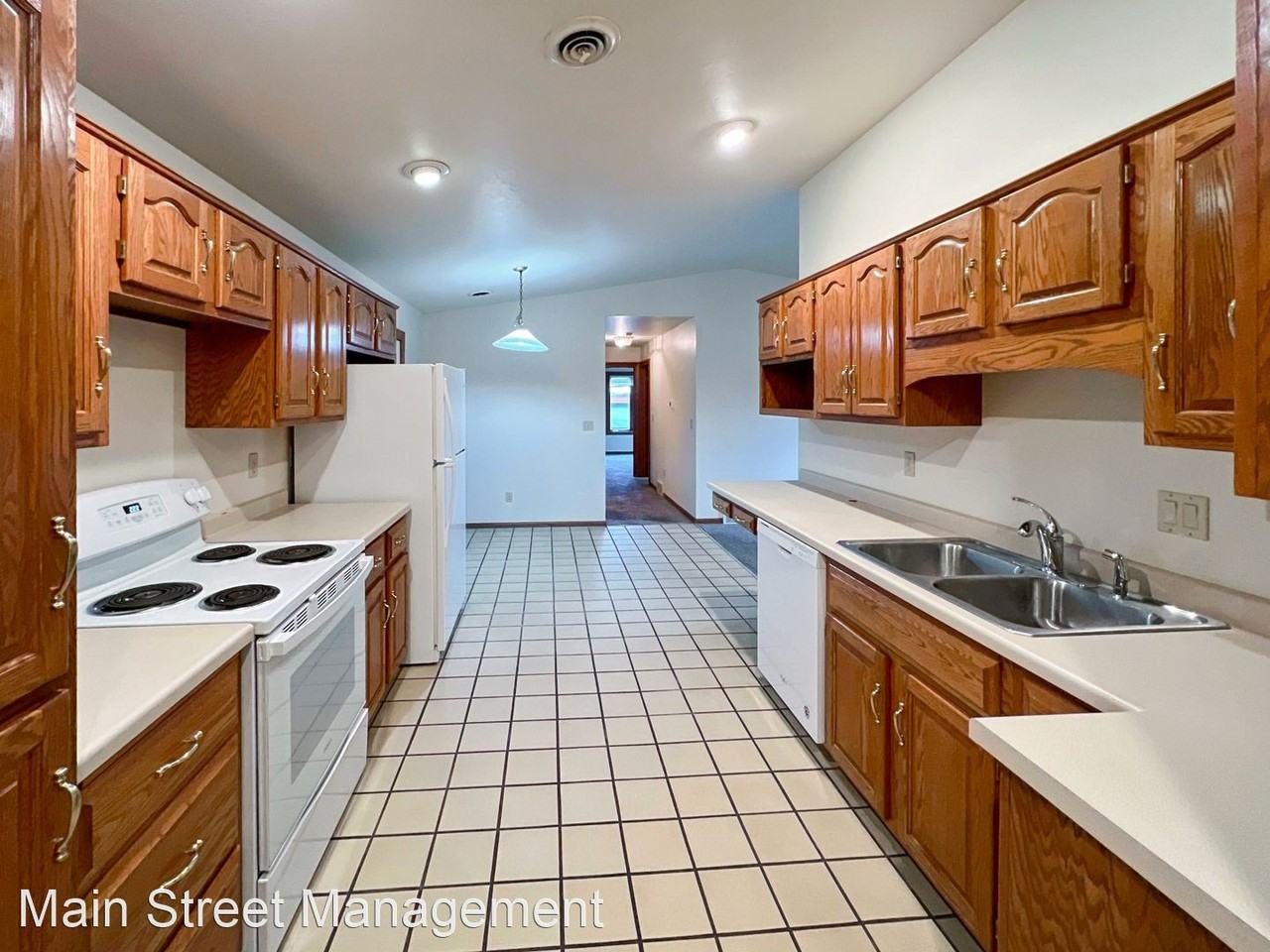 2543 Babcock Rd. - Photo 3 of 15