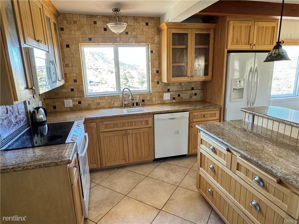 32615 Calle Del Roja - Photo 3 of 10