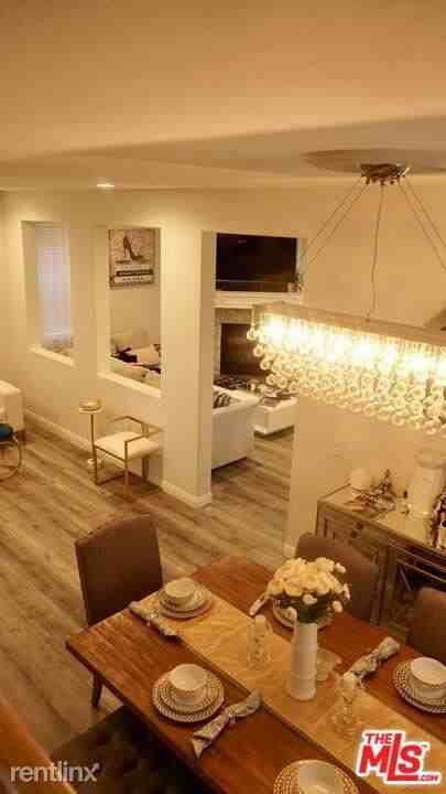 30362 Cedar Oak Ln - Photo 2 of 10
