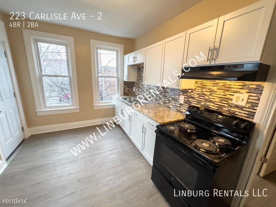 223 Carlisle Ave - Photo 2 of 11